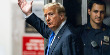 Trump Urges Judge to Dismiss Case and ‘Save His Reputation’