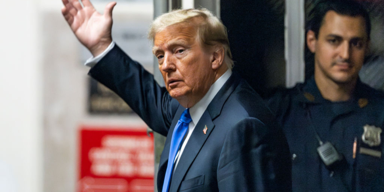 Trump Urges Judge to Dismiss Case and ‘Save His Reputation’