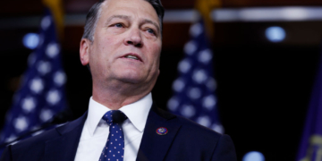 Former White House Physician Says Biden Has ‘Significant Issues’