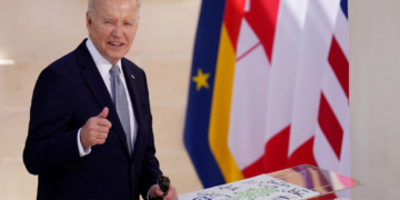 Biden Unveils Plans to Give 500k Illegal Immigrants Legal Status