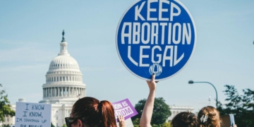 Dem Gov Issues Executive Order Mandating Hospitals Provide ‘Emergency’ Abortions