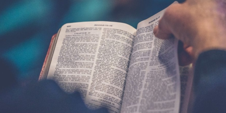 Oklahoma To Require Bible, Ten Commandments Be Taught In Public Schools