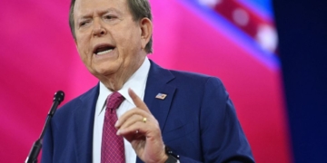 Former Fox Newscaster Lou Dobbs Dies at 78