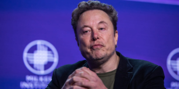 Musk Raises Eyebrows Over Report of Google Leaving Trump out of List of Assassination Attempts in Search Bar