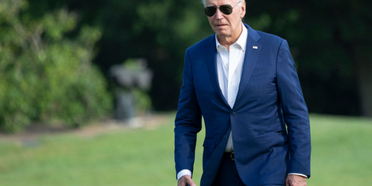 Report: Biden Receives Documents With ‘Large Print’ to Give Him ‘Precise’ Stage Directions