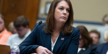 Top Lawmakers on House Oversight Committee Call on Secret Service Director to Resign