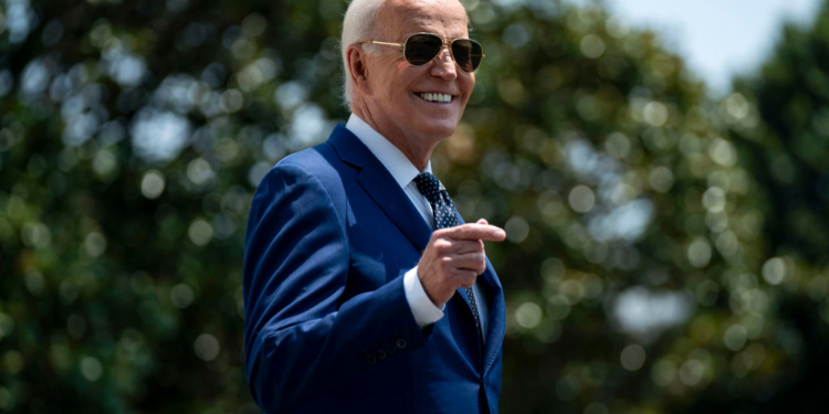 Biden Raises Eyebrows After Saying Mike Johnson Is ‘Dead on Arrival’