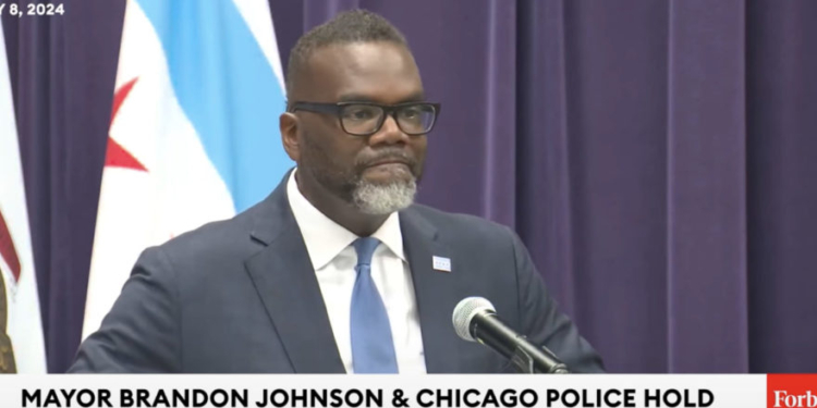 Dem Mayor Brings Up Richard Nixon While Explaining Why Over 100 People Were Just Shot In His City