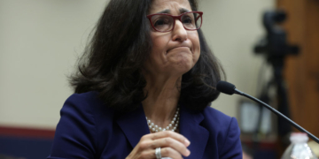 Columbia’s President Resigns After Controversy Around Anti-Israel Protests
