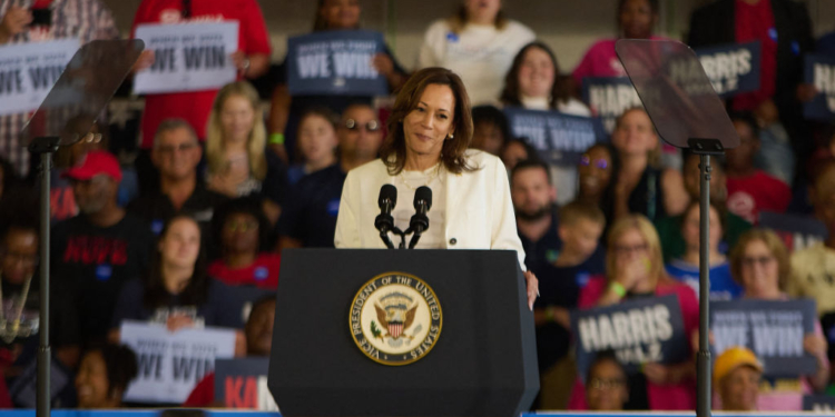 Harris Shuts Down Heckler at Her Rally: ‘If You Want Donald Trump to Win, Than Say That’