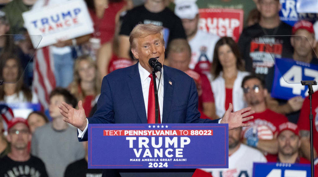 Trump Insists He Is a ‘Much Better Looking Person’ Than Harris