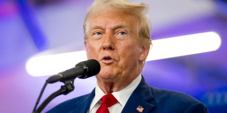 Trump Camp at Odds With Harris Over Mics in ABC Debate