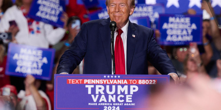 Trump Says Police Need Freedom to ‘Do Their Job’