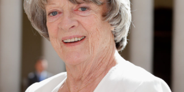 Acting Legend Dame Maggie Smith Dies at 89
