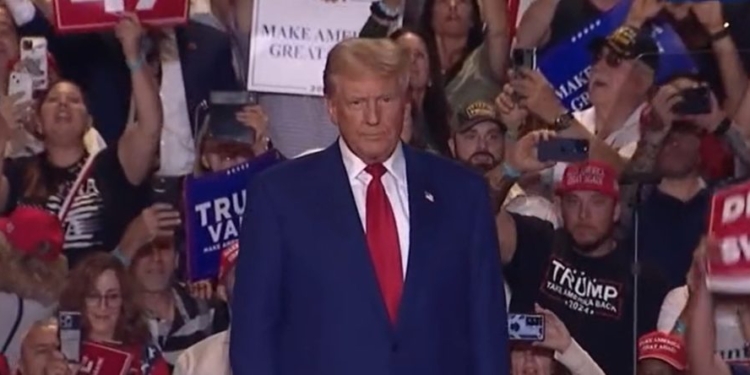 Trump Returns To Butler, Honors Firefighter Who ‘Gave His Life’ To Save Others