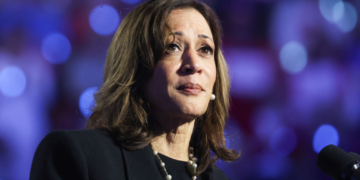 Dem Strategist Tells Harris ‘Please Don’t’ Run in 2028