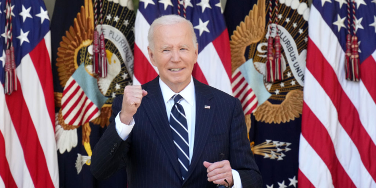 Biden Promises ‘Peaceful Transfer of Power’ After Trump’s Victory