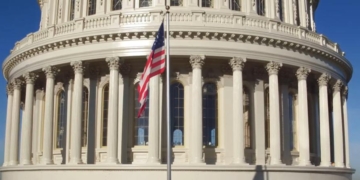 Man Arrested Outside Capitol With Flare Gun And Torch, Smelling Of Fuel