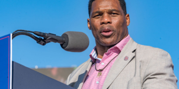 Trump Hands off Bahamas Ambassador Spot to Herschel Walker
