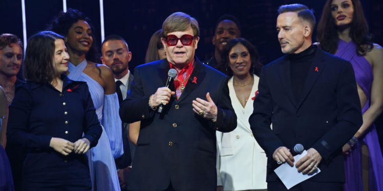 Elton John: ‘I Have Lost My Eyesight’