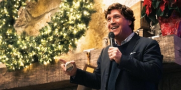 EXCLUSIVE: ‘Humorless Pronoun Robots’: Tucker Carlson Gives Corporate America, Zyn ‘A Middle Finger’ Through Alp Launch