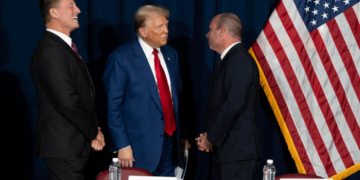 Trump Special Envoy Travels to Venezuela to Negotiate Deal on Deporting Tren de Aragua Gang