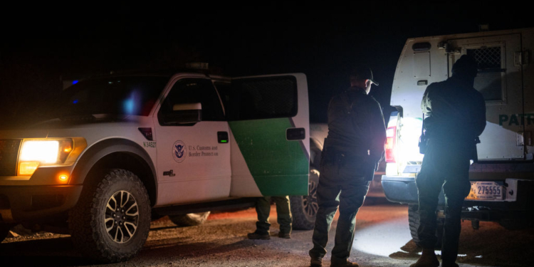 Ex-US Border Patrol Chief Says ‘Day One’ Targeted Deportations Within Trump Admin Capabilities