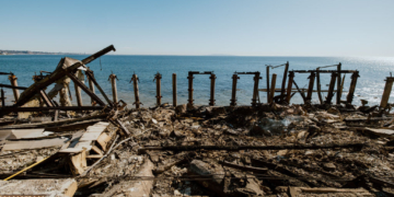 Pacific Palisades Residents File Lawsuit