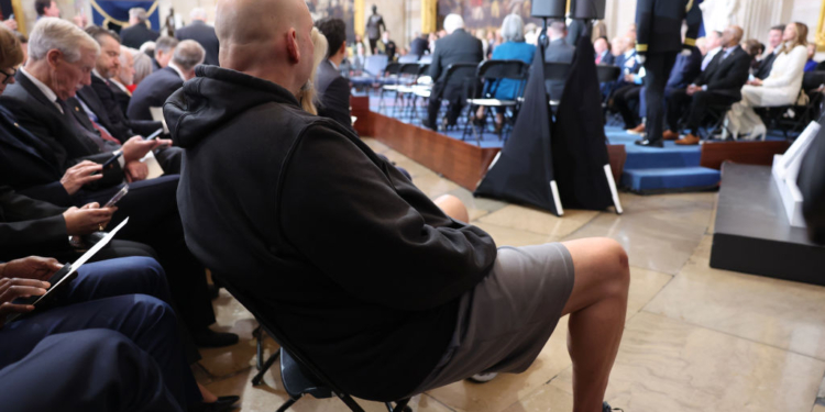 Fetterman Wears Shorts, Hoodie to Inauguration