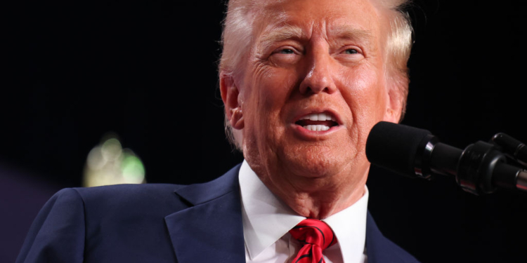 WH Rescinds OMB Memo, Fed Funding Freeze Stays