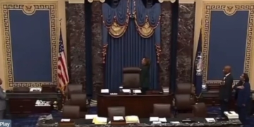 Harris Sparks Reaction After She ‘Botched’ the Pledge of Allegiance