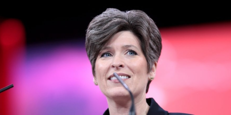 EXCLUSIVE: Ernst Introduces Legislation To Defund Planned Parenthood