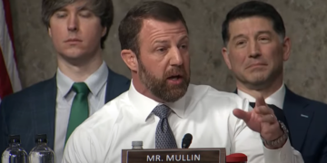 Sen. Markwayne Mullin (R-OK) ripped into his fellow senators