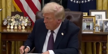 Trump Birthright Citizenship Order Leaves Loophole Allowing ‘Birth Tourism’ Method Used By Chinese Nationals