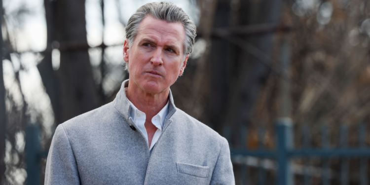 Gavin Newsom Plans to Veto Bill Blocking Prisons From Cooperating With ICE: Report