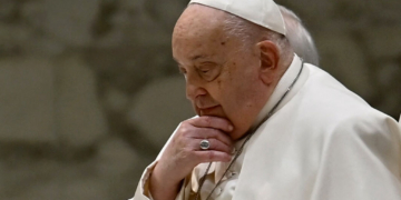 Pope Francis Remains Hospitalized, Diagnosed With Pneumonia 