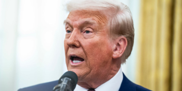 Trump to CNN Reporter: Network Has ‘No Credibility’
