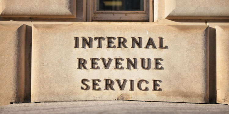 IRS Set to Layoff 6,700 Workers Thursday: Report