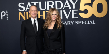 ‘SNL’ Brings Back ‘Black Jeopardy’ Sketch With Tom Hanks As MAGA Supporter