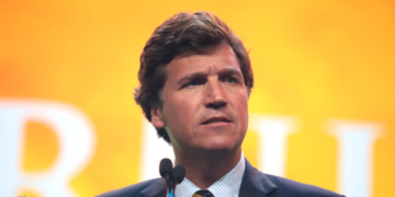 Tucker Announces Heartbreaking Personal News With Powerful Tribute