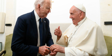Biden to Attend Pope’s Funeral: Report 