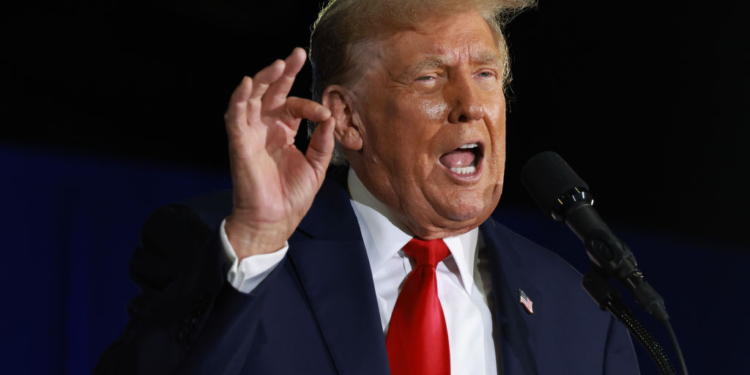 Birthday Wish: Trump Administration Seeking Military Parade For Birthday, Army Anniversary