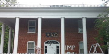EXCLUSIVE: Women Urge Panhellenic Conference To Keep Men Out Of Sororities