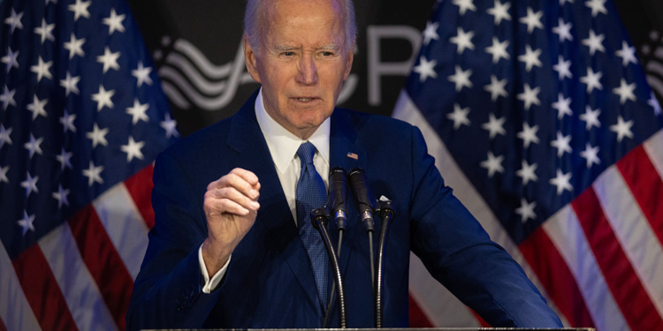 Former White House Doctor Says Biden ‘Probably’ Had Cancer At Beginning Of Presidency