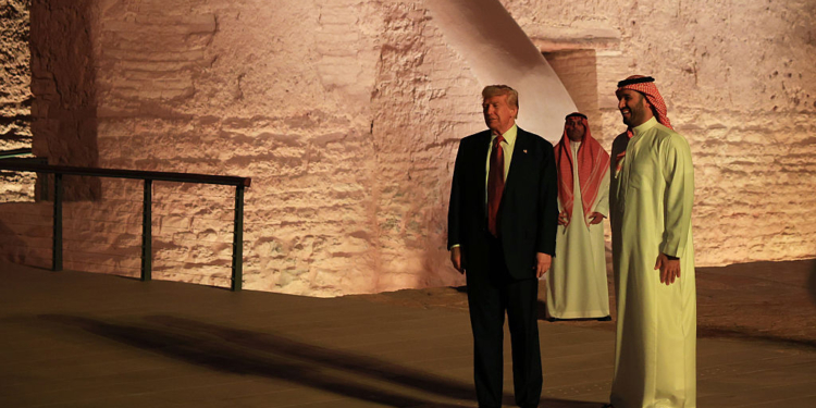 Trump Eyes Investments During Middle East Visit