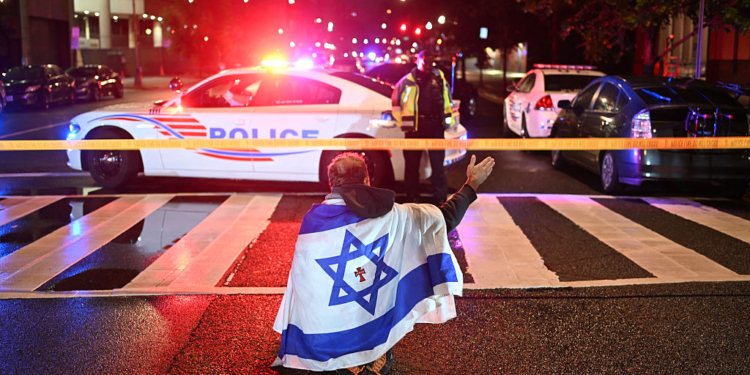 Father of Murdered Israeli Embassy Staffer Says Daughter Was Working on Peace-Building
