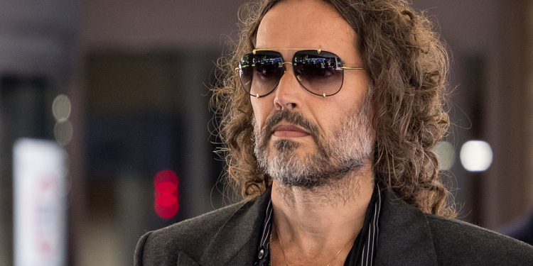 Comedian Russell Brand Pleads Not Guilty to Rape, Sexual Assault 