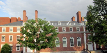 Harvard No Longer Eligible To Receive Future Grants, Trump Admin Says
