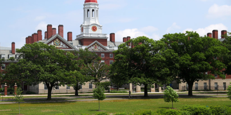 Trump Signs Proclamation Restricting Student Visas At Harvard