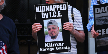 Judge Orders Release of Kilmar Abrego Garcia Before Trial on Smuggling Charges